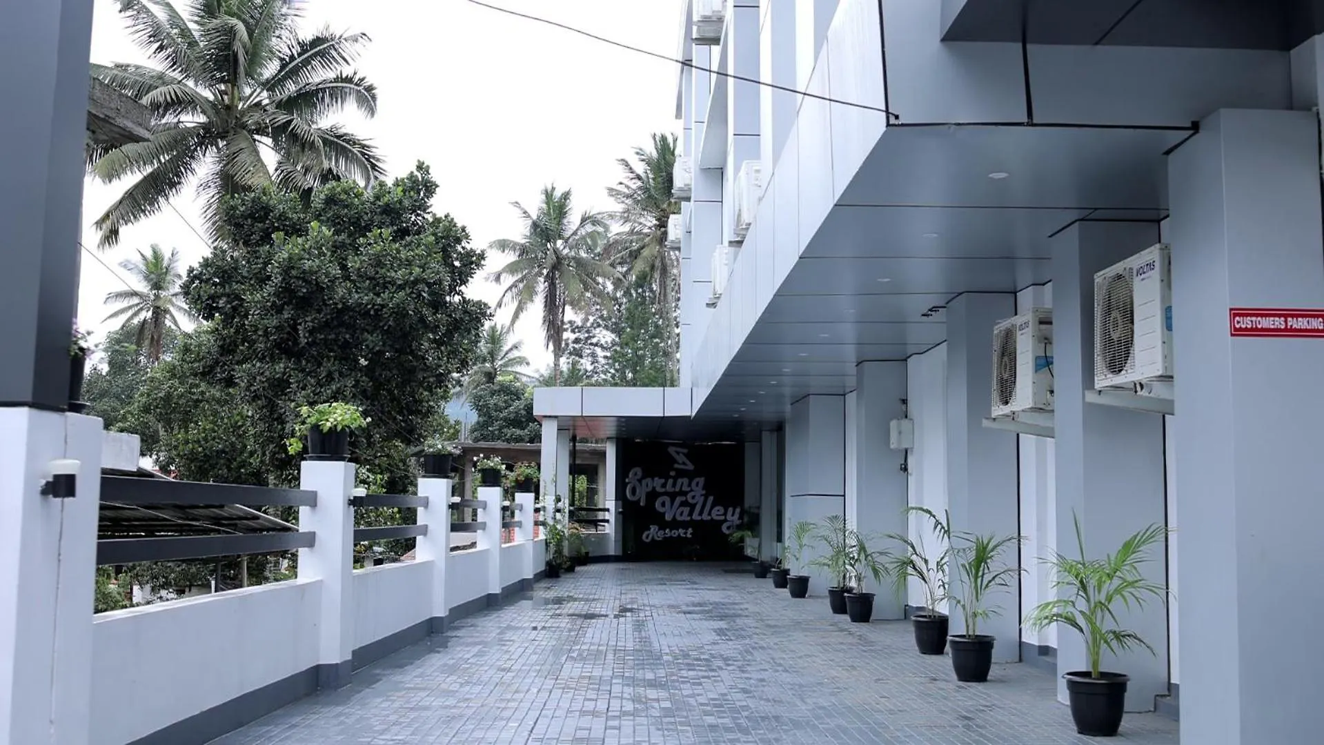 Hotel Spring Valley Resort Thekkady
